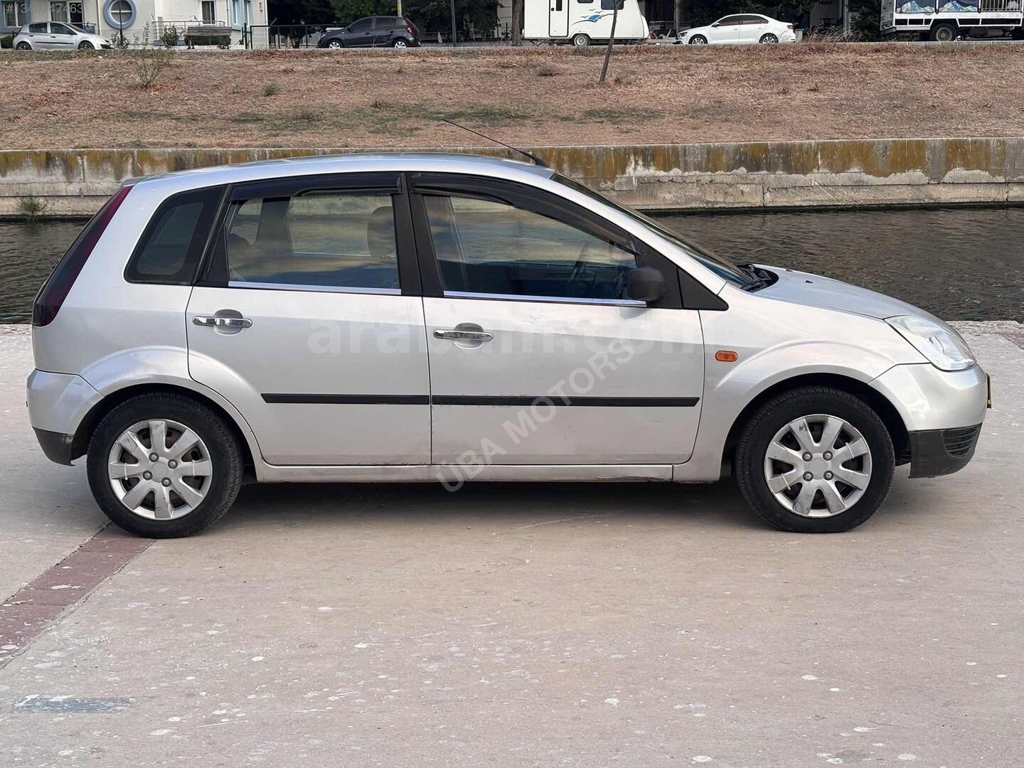 ÜBA / FORD FİESTA 4