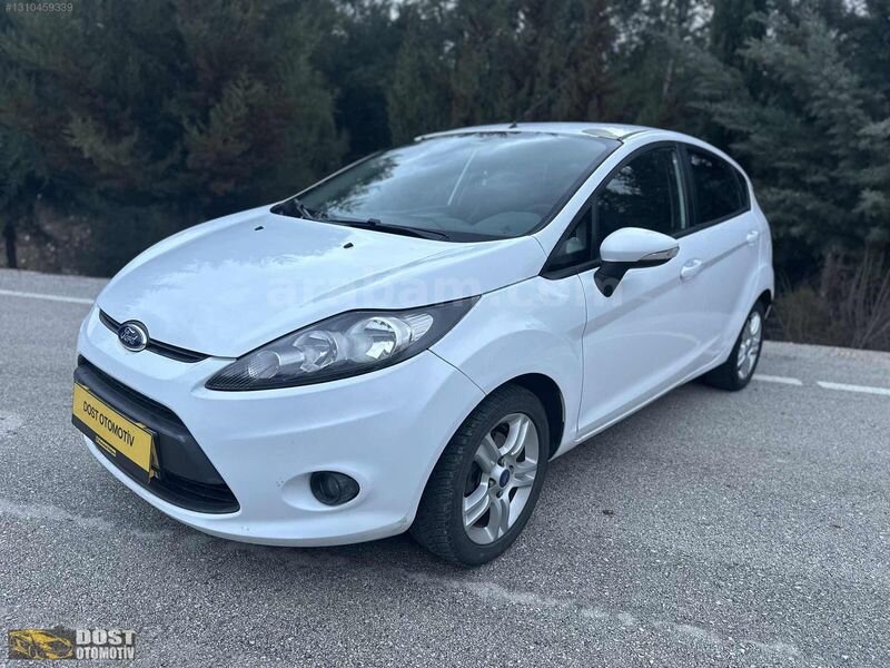 hatasız hasar kayıtsız benzinli full pakt düşük km my fiesta