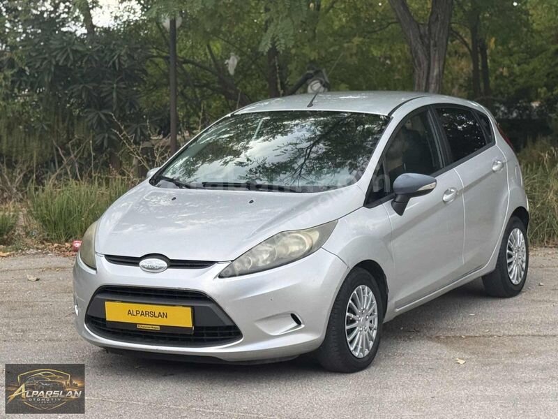 ALPARSLAN'DAN HATASIZ AYARINDA FİESTA 212000 KM