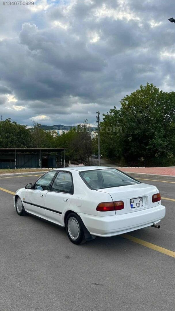 EMR CAR CİTY'den DOLU 1.6Sİ 5