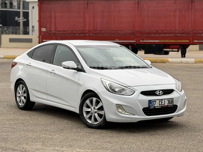 ERDENIZ OTOMOTİV'DEN 2018 MODEL OTOMATİK ACCENT BLUE OTOMATİK