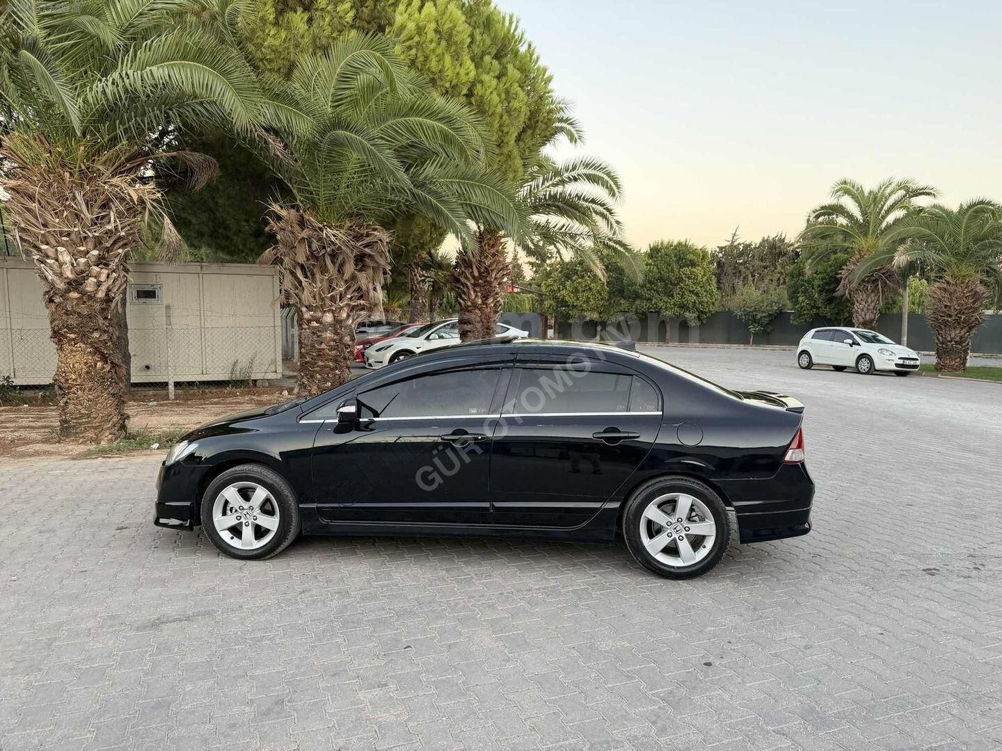 Değişensiz/Otomotik vites/sanroflu /GÜR OTOMOTİV 6