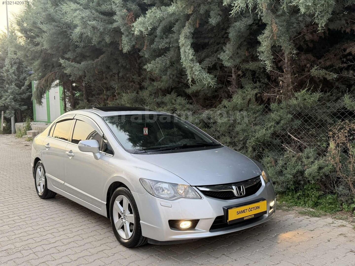 ÖZTÜRK'TEN HONDA CİVİC 1.6iVTEC ELEGANCE 2