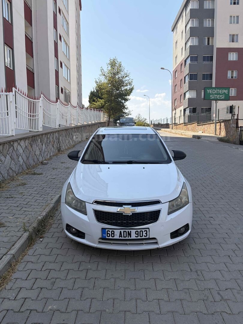 Sahibinden Chevrolet Cruze 1.6 LS Plus 2010 Model Gaziantep 217.777 km Beyaz 1