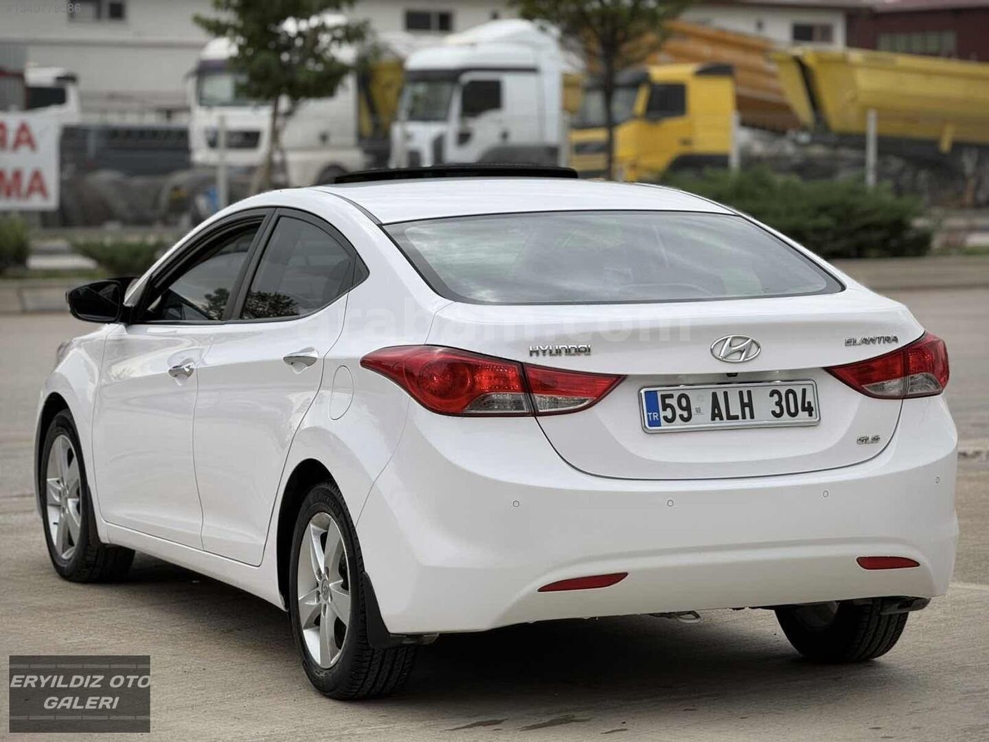 TR'DE TEK 57.000 KM'DE OTOMATİK SANROOF'LU EN DOLUSU SIFIR GİBİ 4