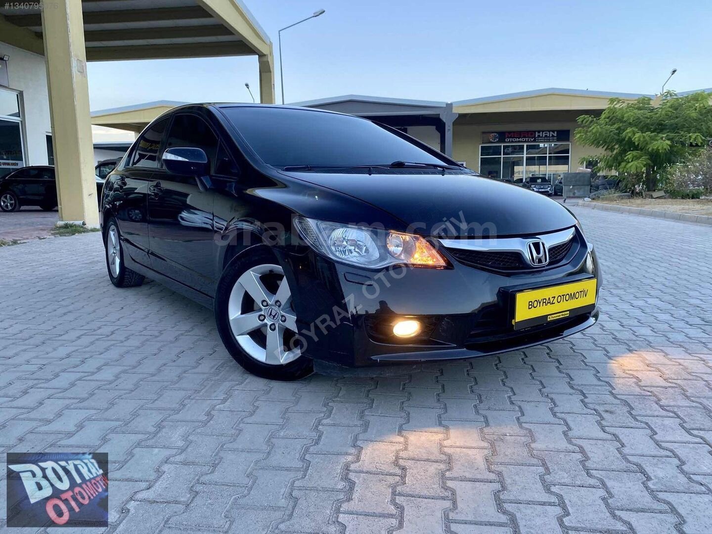 KUSURSUZ GÜZELLİKTE İLGİ ODAĞI VSA LI OTOMATİK VİTES HONDA CİVİC 1