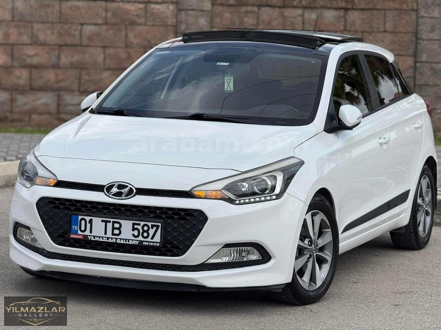 YILMAZLAR'DAN//2015 MODEL OTOMATİK CAM TAVAN HATASIZA YAKIN İ20 7
