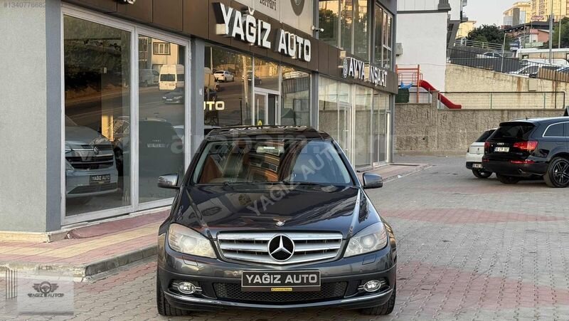 YAĞIZ AUTODAN 2010 c180 cam tavan benzin LPG