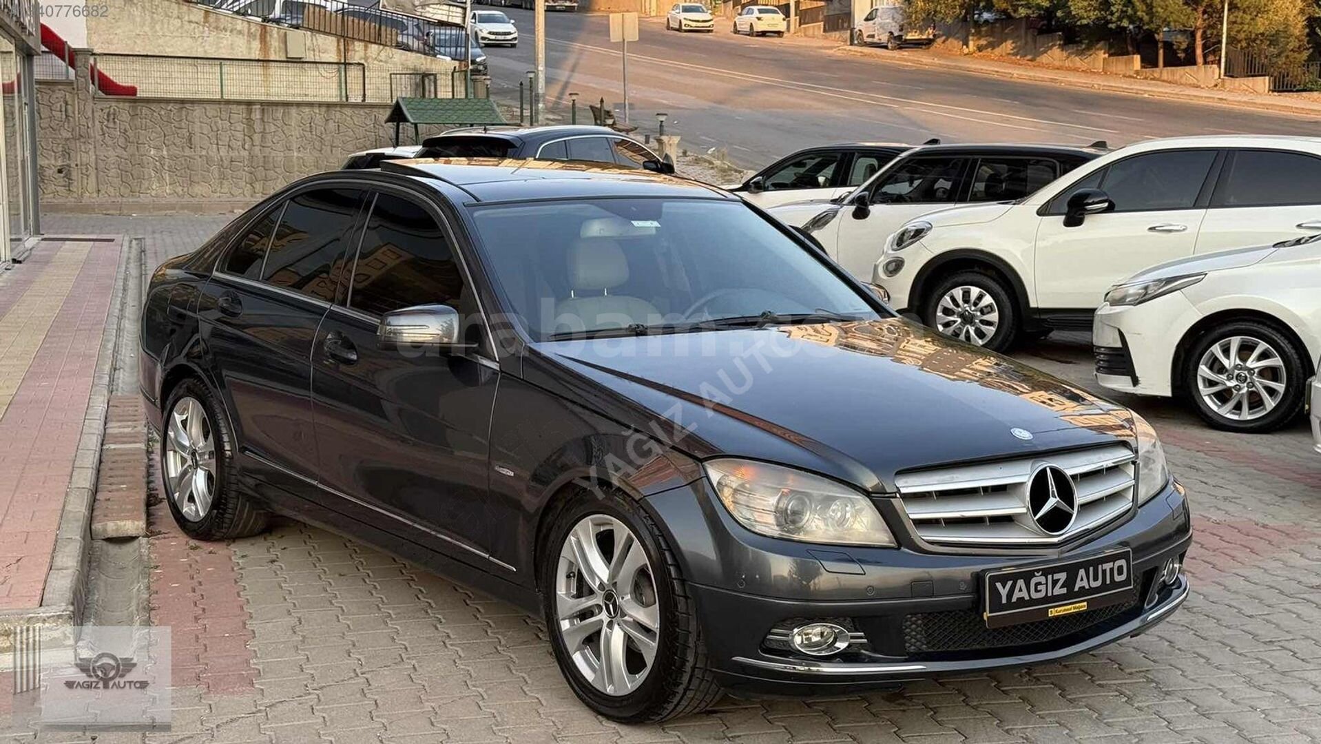 YAĞIZ AUTODAN 2010 c180 cam tavan benzin LPG 2