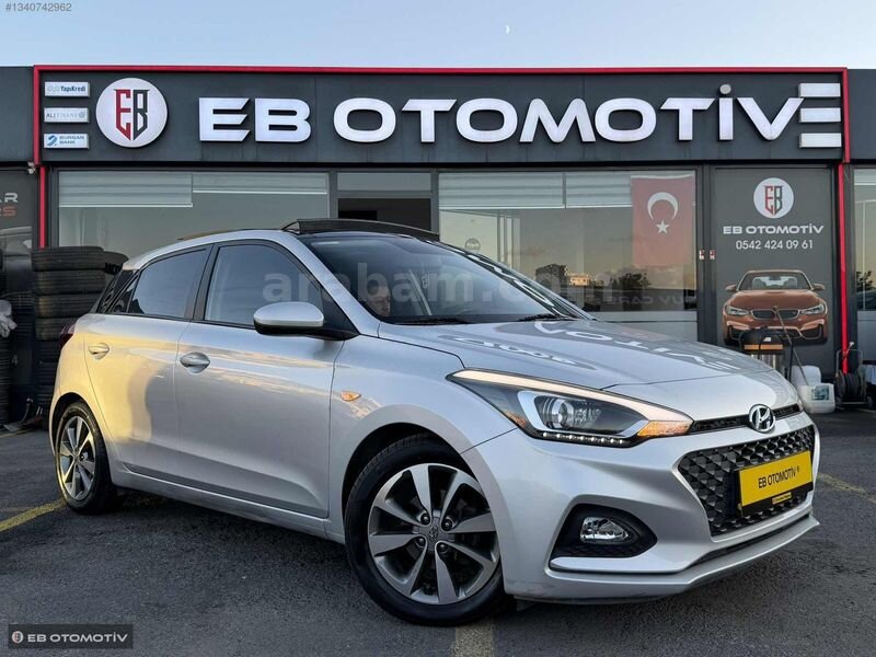 EB OTOMOTİVDEN 90.000KM CAM TAVAN 2020 MDL HYUNDAİ İ20