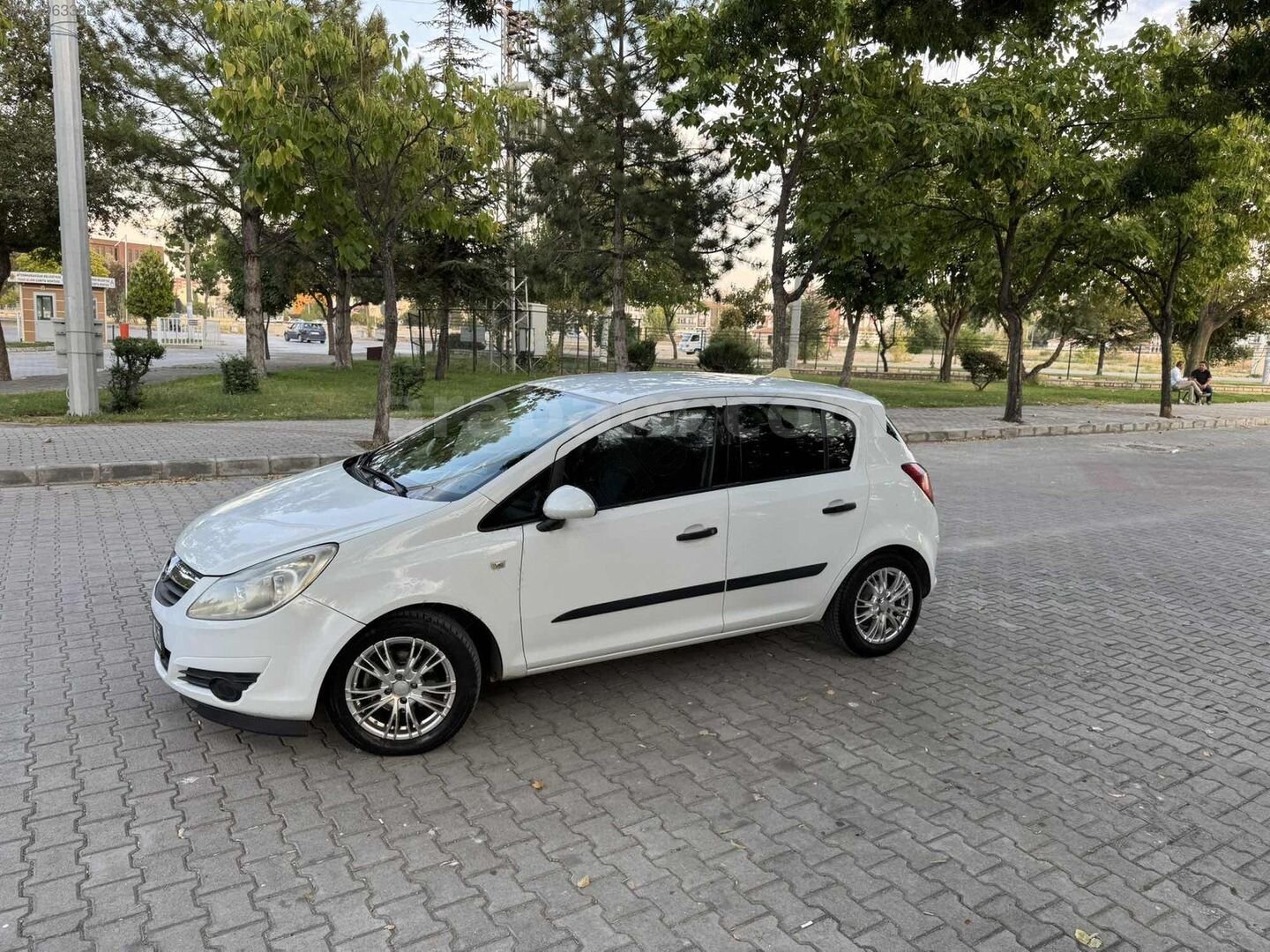 OTOMATİK BEYAZ KELEBEK 6