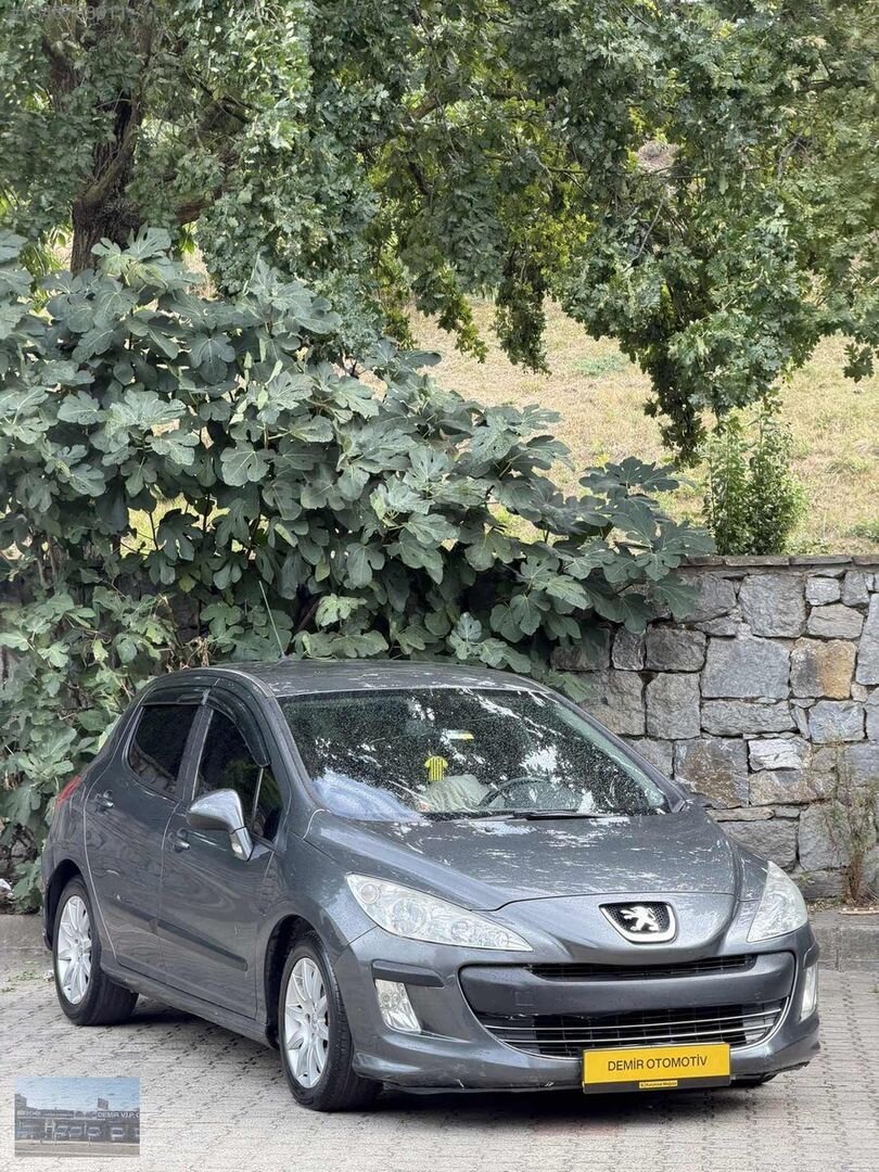 DEMİR'DEN PARÇA BOYALI PEUGEOT 308 OTOMATİK VİTES 6