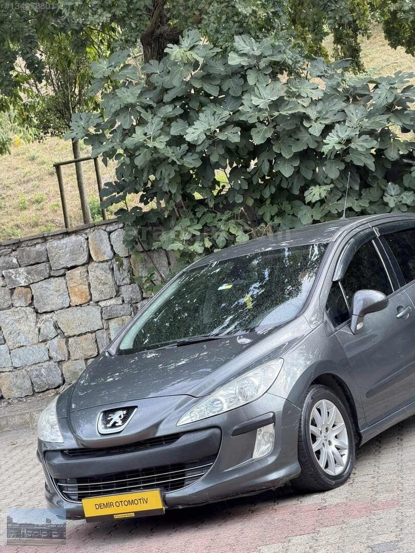 DEMİR'DEN PARÇA BOYALI PEUGEOT 308 OTOMATİK VİTES 3