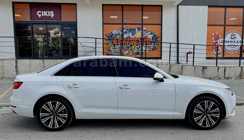 Sahibinden Audi A4 Sedan 1.4 TFSI Design 2017 Model 3