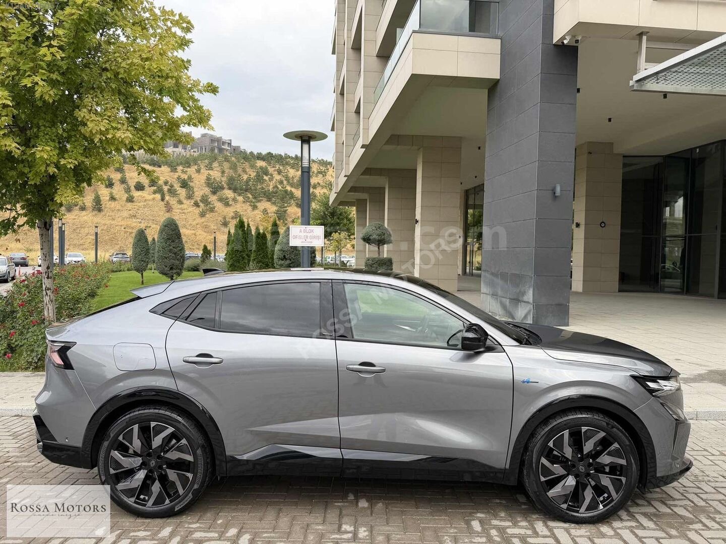 ROSSA MOTORS-2024 RENAULT RAFALE ESPRİT ALPİNE-AKS-36.000KM 5