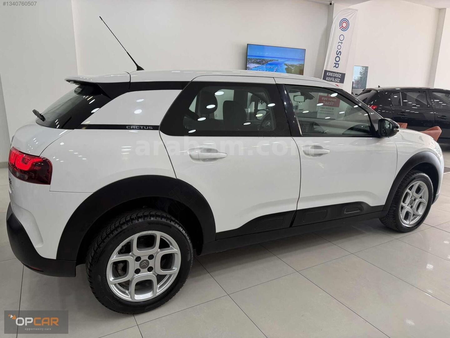 OPCAR'DAN 2019 CACTUS MAKYAJILI KASA 1 BOYA 220.000TL PEŞİNATLA 5