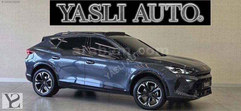 ** YASLI AUTO ** 2024 E-TSİ BOYASIZ HATASIZ CAM TAVAN NAVİGASYON 1
