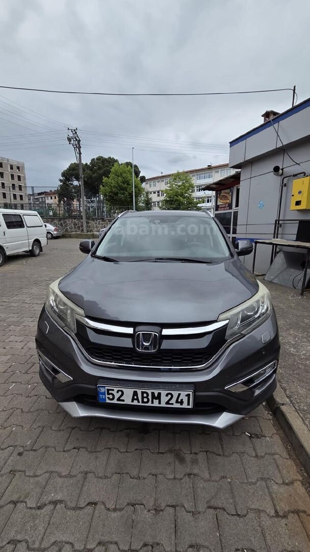 Sahibinden Honda CR-V 1.6 i-DTEC Elegance 2015 Model 3