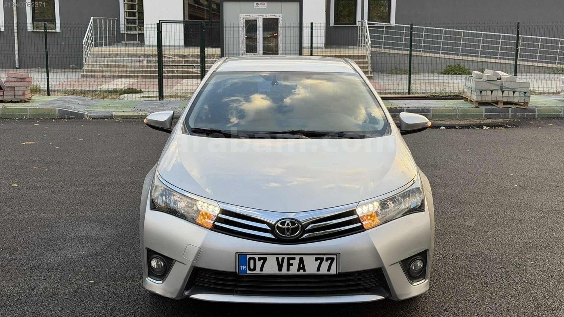 ÇELİK OTOMOTİVDEN NOKTA BOYASIZ ÇİZİKSİZ COROLLA TAKAS OLUR 2