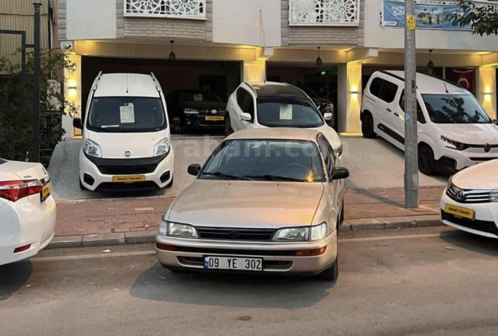 10 yıllık sahibinden,Toyotek servis bakımlı, 1.6 klimalı , 1