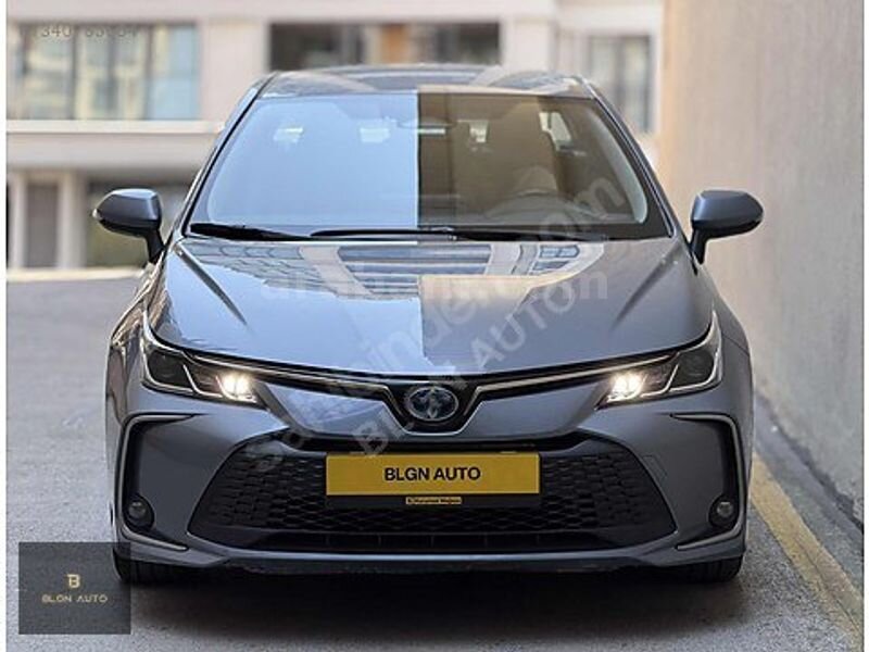 2023 COROLA 1.8 HYBRID DREAM 140 HP CARPLY/GERİ GRŞ/HATASIZ