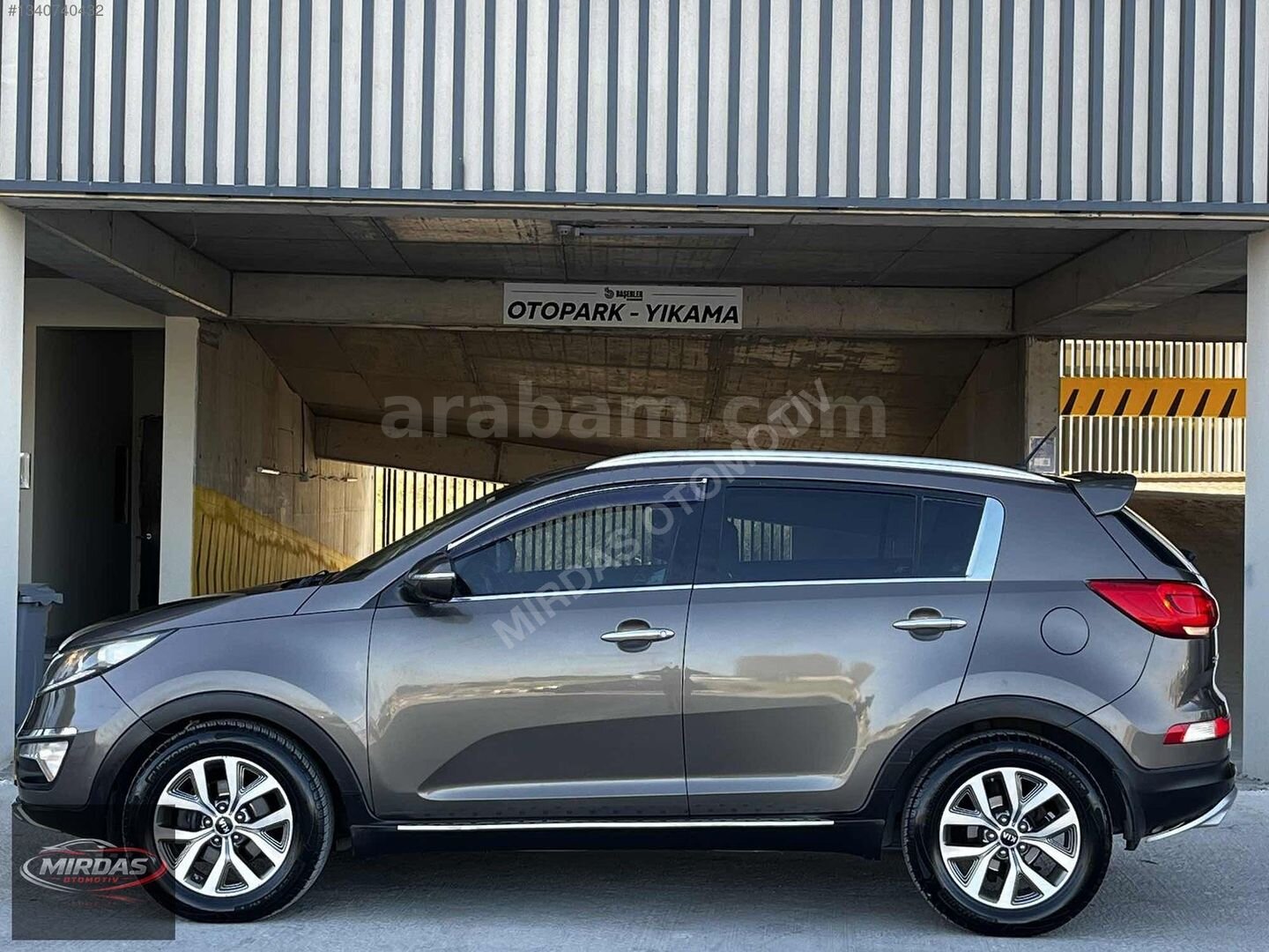 2015 ÇIKIŞLI HATASIZ KİA SPORTAGE 1.6 GDİ COMFORT OTOMATİK 3