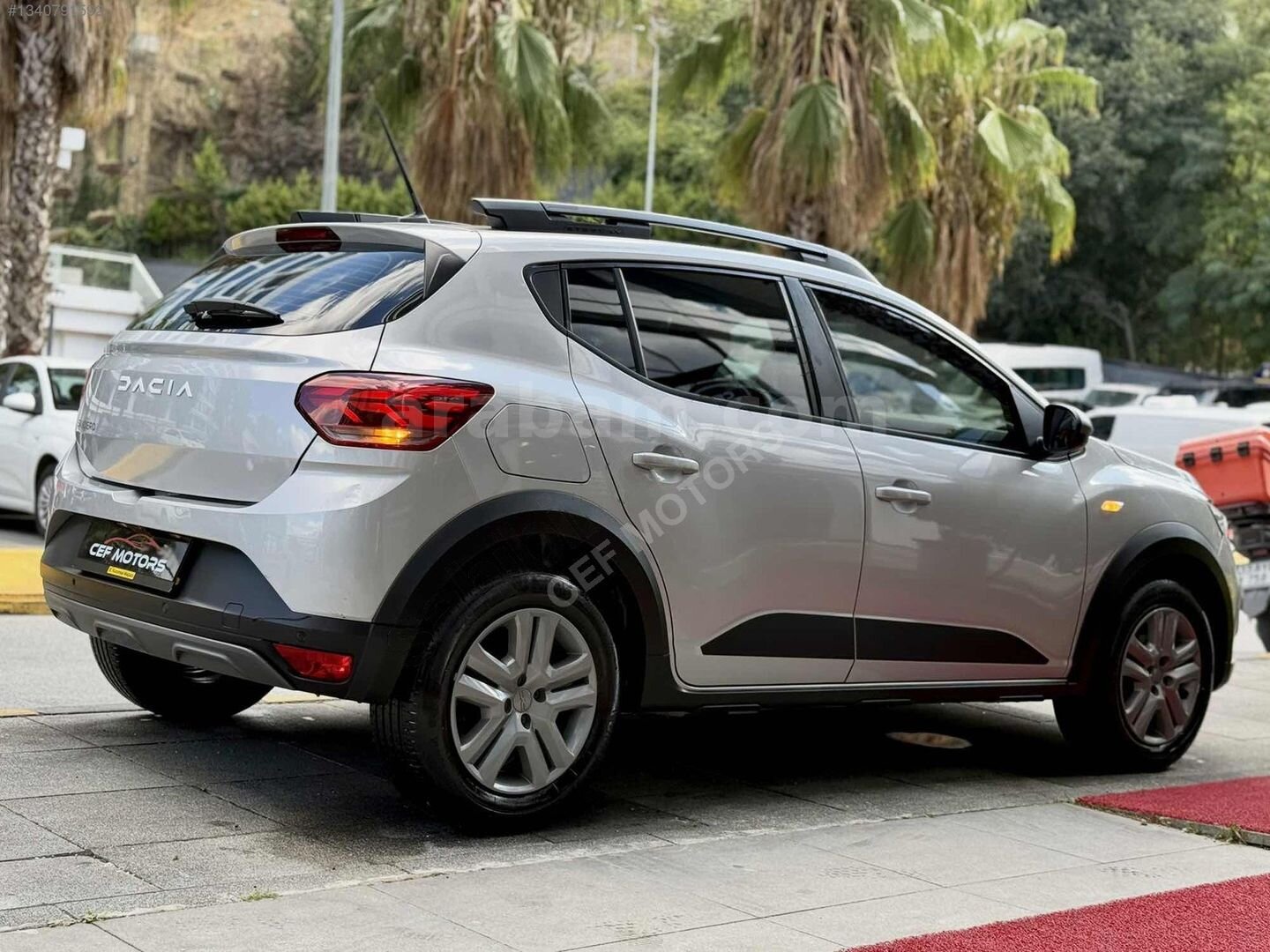 SUNROOFLU 37.000km'de BOYASIZ TRAMERSİZ EXPRESSİON 1.0 TCe CVT 6