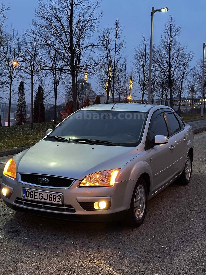 Sahibinden Ford Focus 1.6 TDCi Ghia 2008 Model Gri (Gümüş) 6