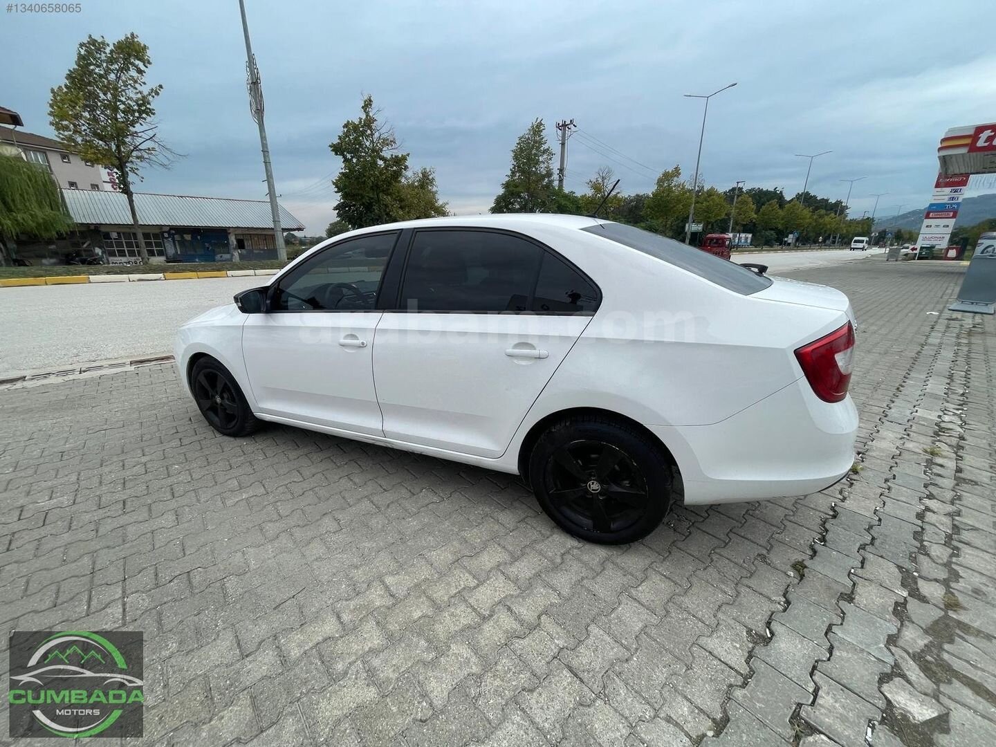 CUMBADA MOTORS'DAN - HESAPLI AİLE ARACI - SKODA RAPİD 5