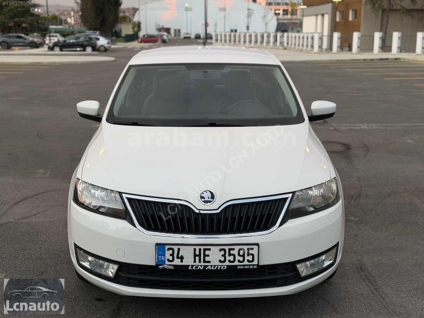 2015 SKODA RAPİD 1.6 TDI OTOMATİK 175 KM EMSALSİZ TEMİZLİKTE 2
