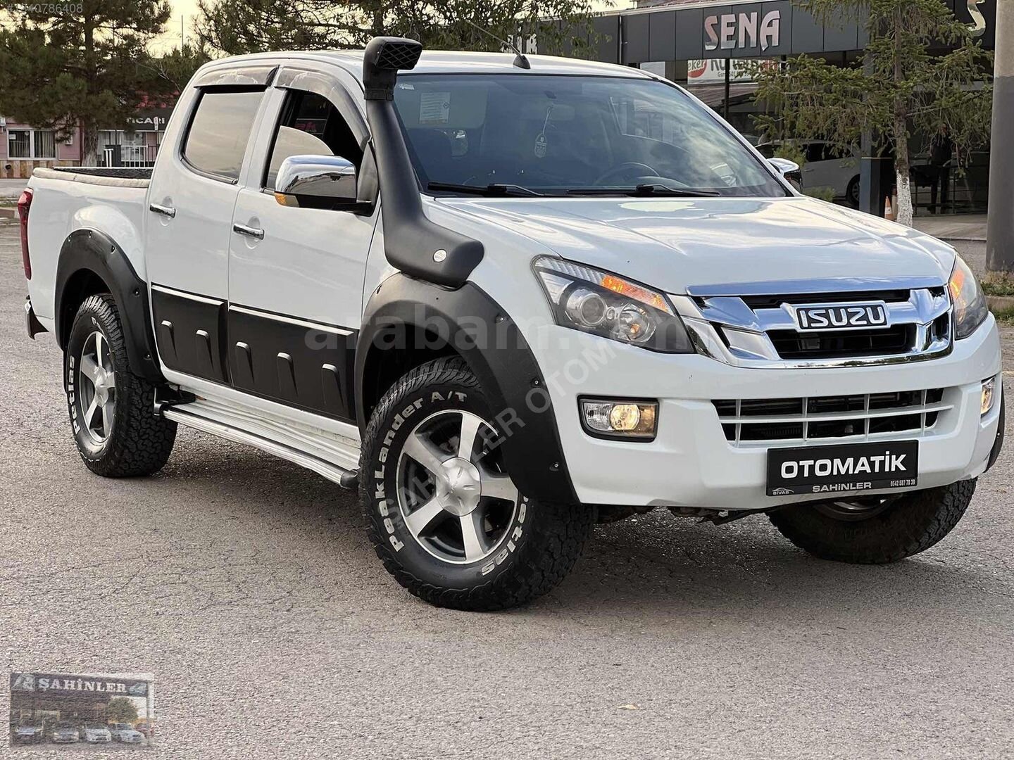 ŞAHİNLER'DEN-2016 Isuzu D-Mac 2.5 4x4 V-Cross 230 Binde 3