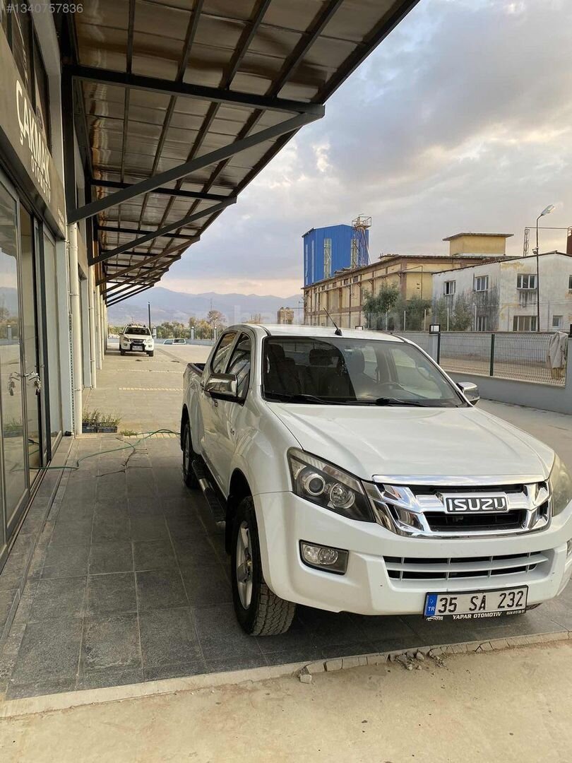 2013 MODEL HATASIZ BOYASIZ 197.000 Km 3