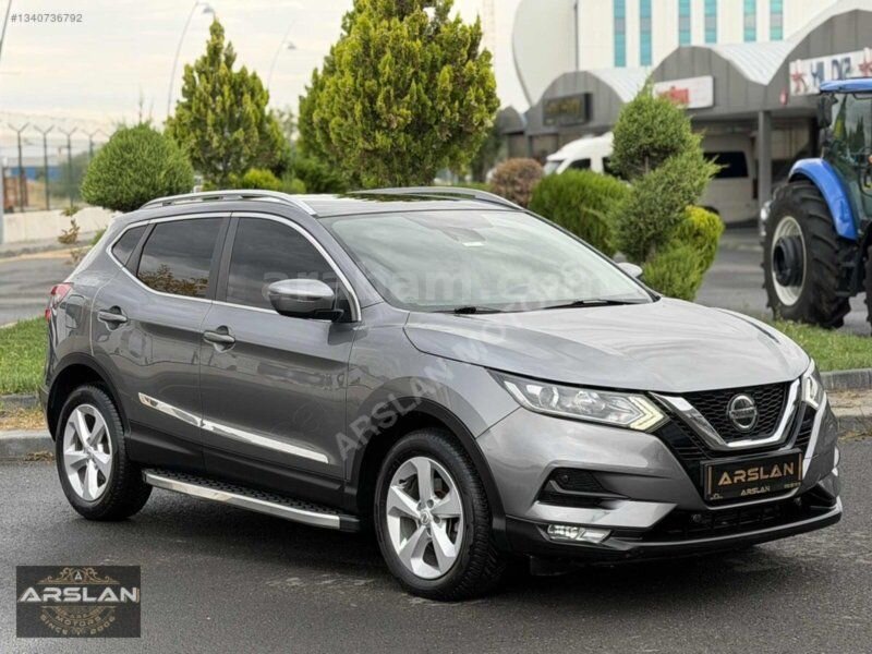 HATASIZ BOYASIZ 2018 NİSSAN QASHQAİ 1.6 DCI SKYPACK CAM TAVAN