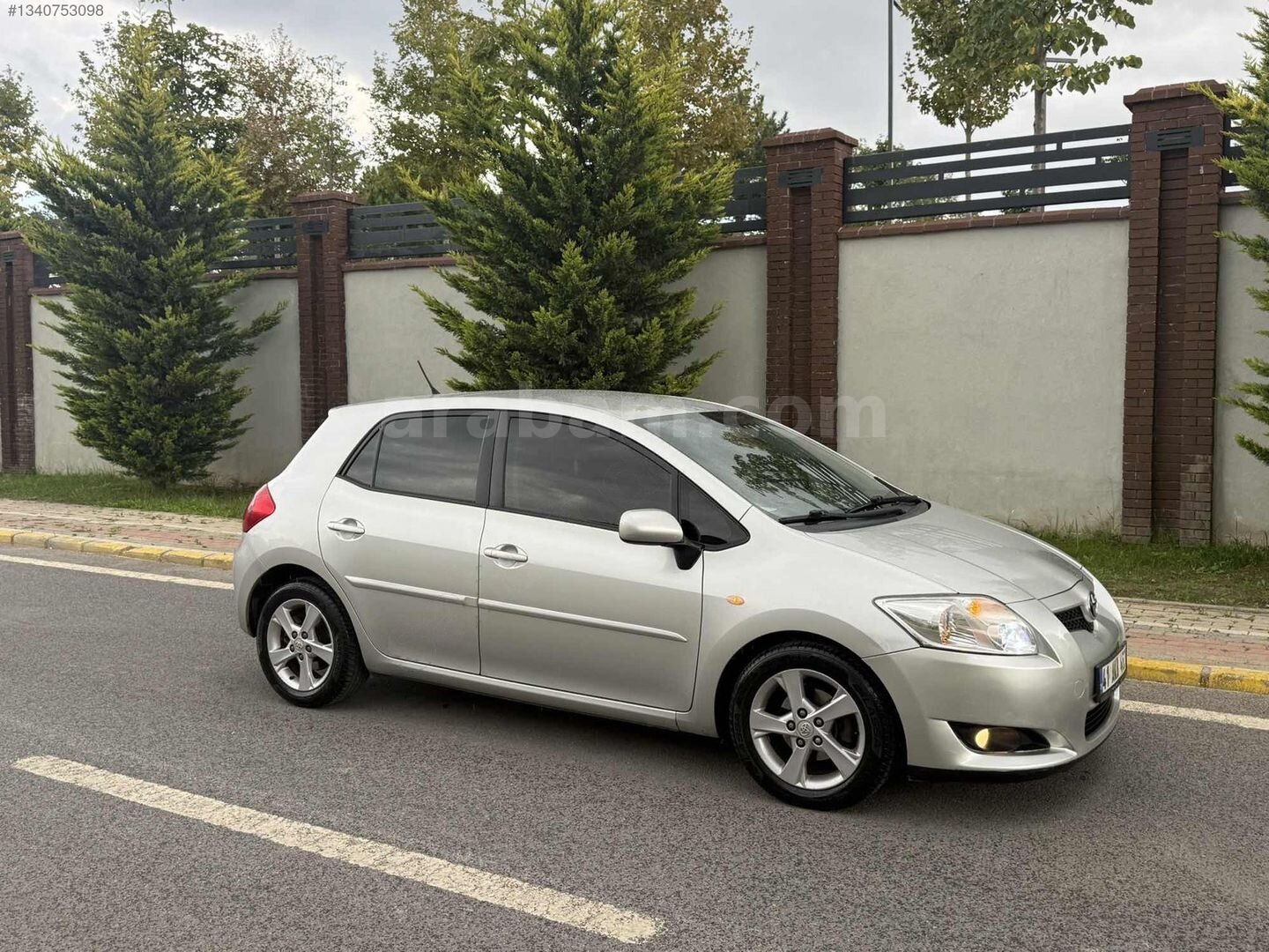 HATASIZ AYARINDA DEĞİŞENSİZ HASAR KAYITSIZ 241.xxx KM DE AURIS 6