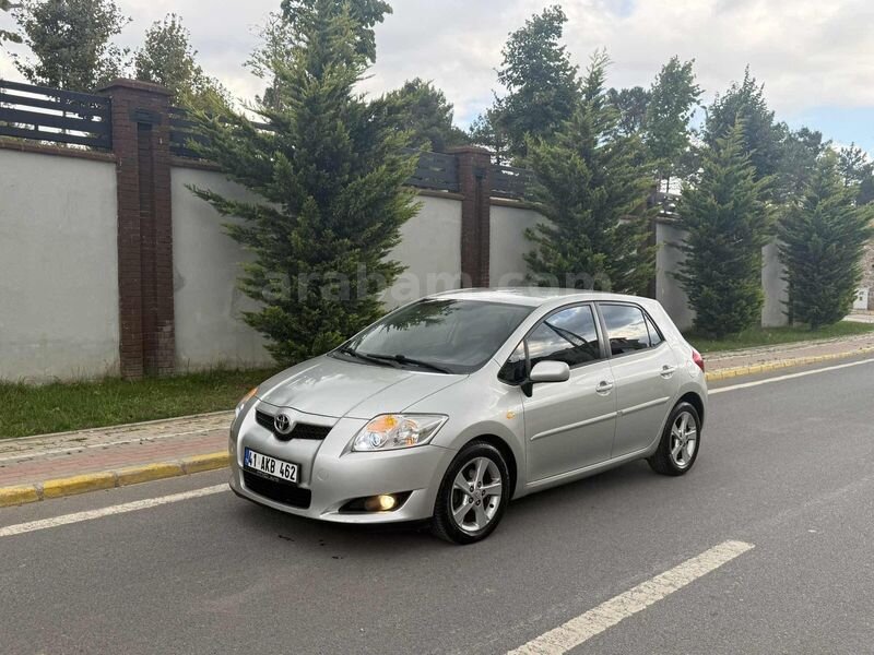 HATASIZ AYARINDA DEĞİŞENSİZ HASAR KAYITSIZ 241.xxx KM DE AURIS
