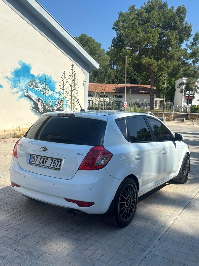 Sahibinden Kia Ceed 1.6 CRDi Motion 2012 Model 7