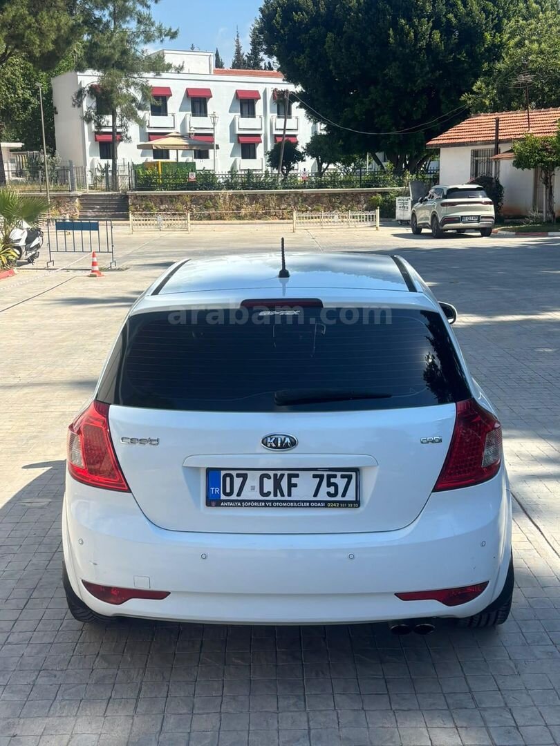 Sahibinden Kia Ceed 1.6 CRDi Motion 2012 Model 6