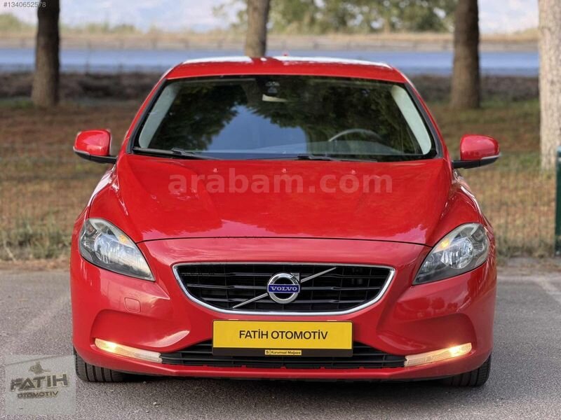 2014 MODEL 134.000KMDE HATASIZ DEĞİŞENSİZ VOLVO V40 1.6D PREMİUM