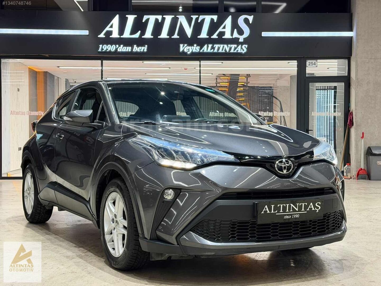 ALTINTAŞ'TAN 2020 TOYOTA C-HR 1.2 T FLAME MDS 91.000 KM İLK EL 2