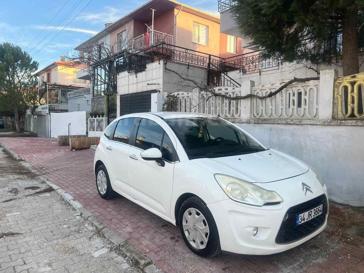 Citroen C3 1.4 e-HDi Otomatik 3