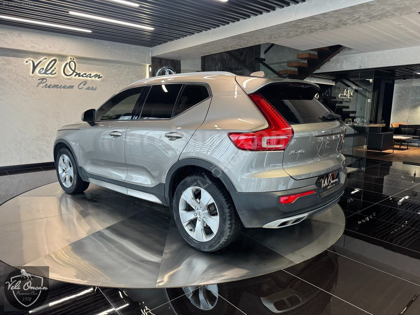 2020 VOLVO XC40 T3 1.5 İNSCRİPTİON-DIŞ TASARIM KİTİ-19 JANT 4