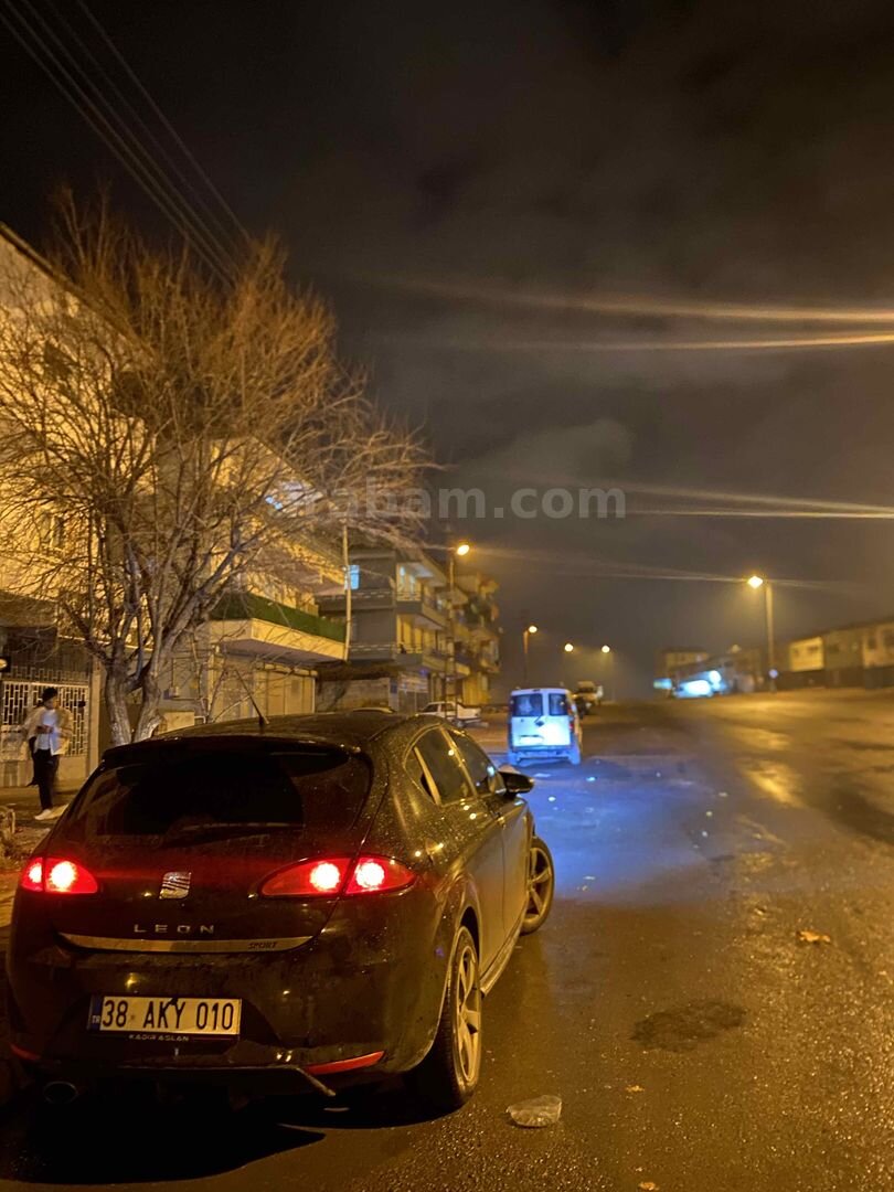 Leon MK2 1.6 TEK DEĞİŞEN 6