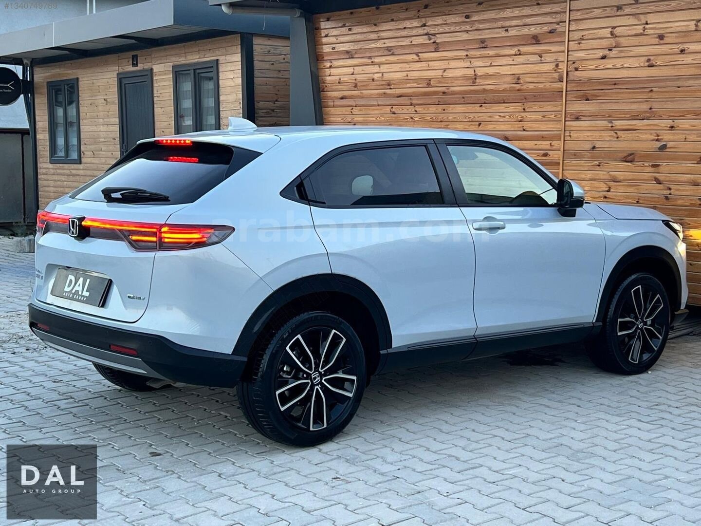 2025 MODEL HONDA HR-V 1.5 eHEV HYBRİD ELEGANCE 9.000 KM 7
