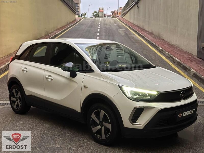 HATASIZ 2024 OPEL CROSSLAND 1.2 T ESSENTİAL OTOMATİK 75.000 KM
