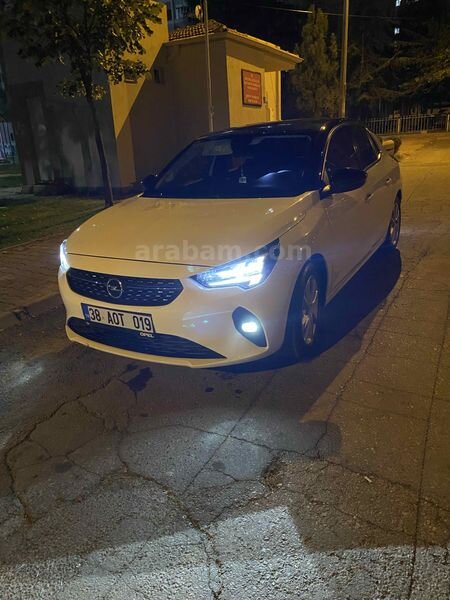 Sahibinden Opel Corsa 1.2 T Elegance 2023 Model 30.000 km Beyaz