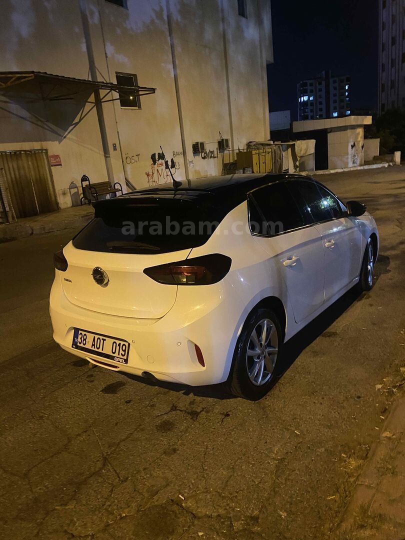 Sahibinden Opel Corsa 1.2 T Elegance 2023 Model 30.000 km Beyaz 6