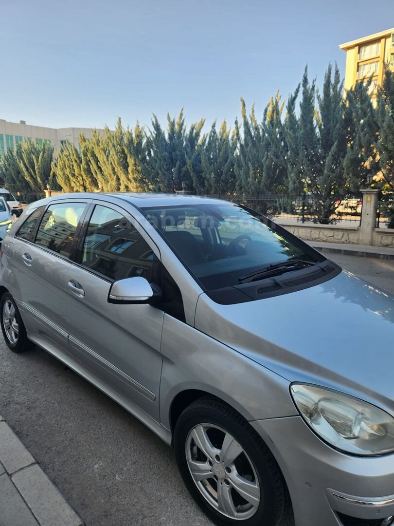 Sahibinden Mercedes - Benz B 150 2009 Model 3
