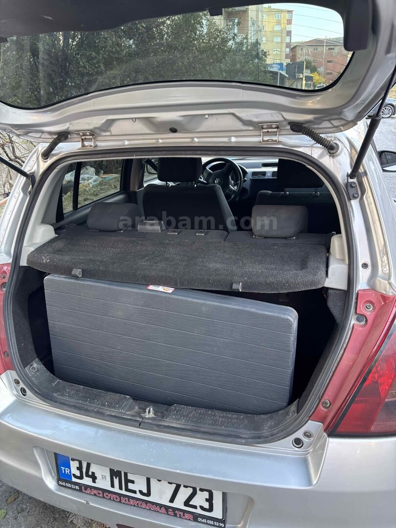 Sahibinden Suzuki Swift 1.3 DDiS GL 2011 Model 5