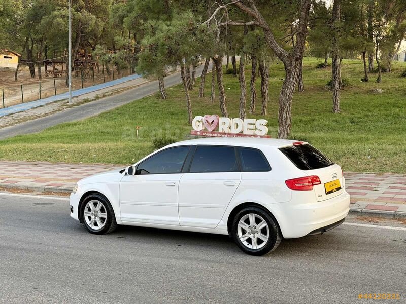 69.000KM OTOMATİK EMSALSİZ HATASIZ BOYASIZ K.KART 12 TAKSİT 4