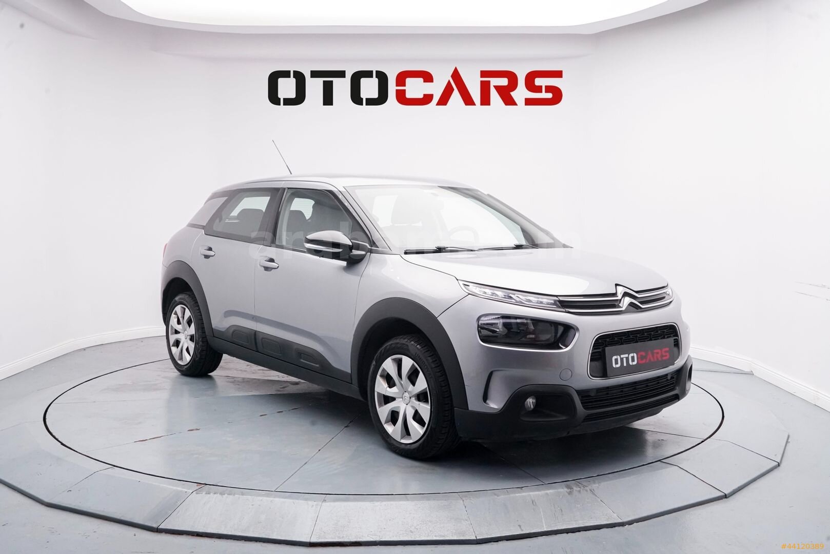 OTOCARS - 144 BİN'DE 2019 C4 CACTUS DİZEL OTOMATİK GERİ GÖRÜŞ 1